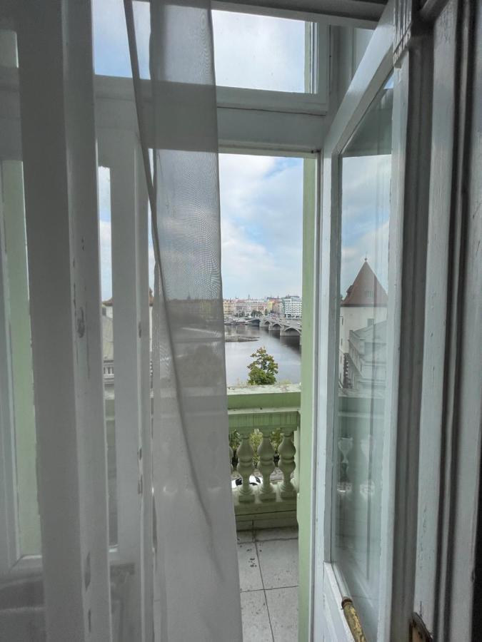 Apart-hotel Janáčkovo Nábřeží 19 - Riverside Praga