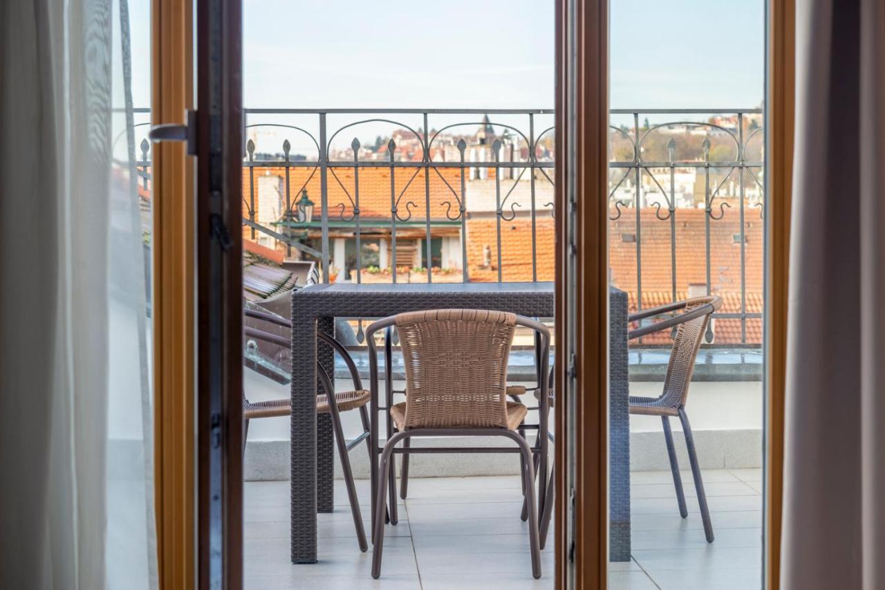 Janáčkovo Nábřeží 19 - Riverside Apart-hotel