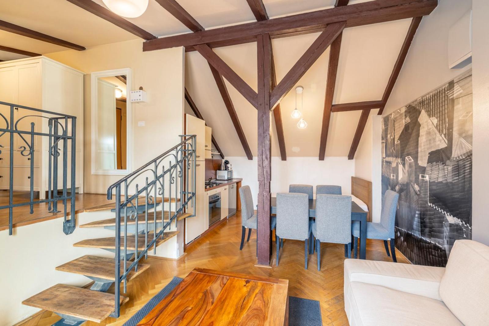 Apart-hotel Janáčkovo Nábřeží 19 - Riverside Praga