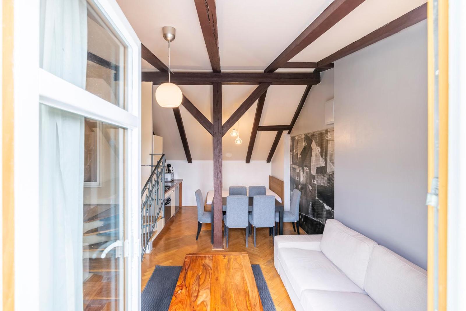 Janáčkovo Nábřeží 19 - Riverside Apart-hotel 4*