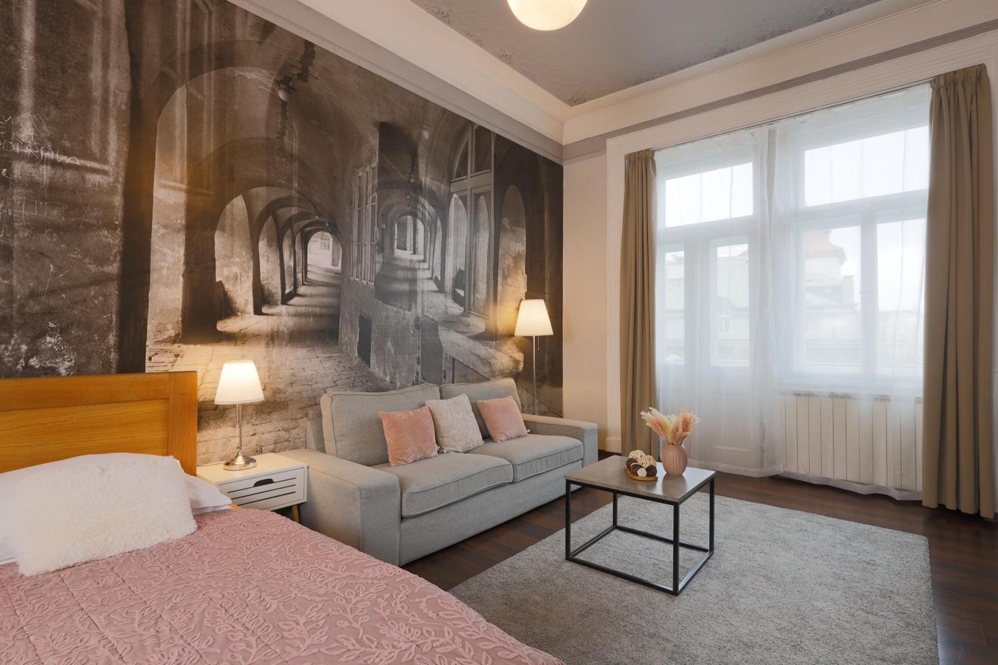 Apart-hotel Janáčkovo Nábřeží 19 - Riverside 4*